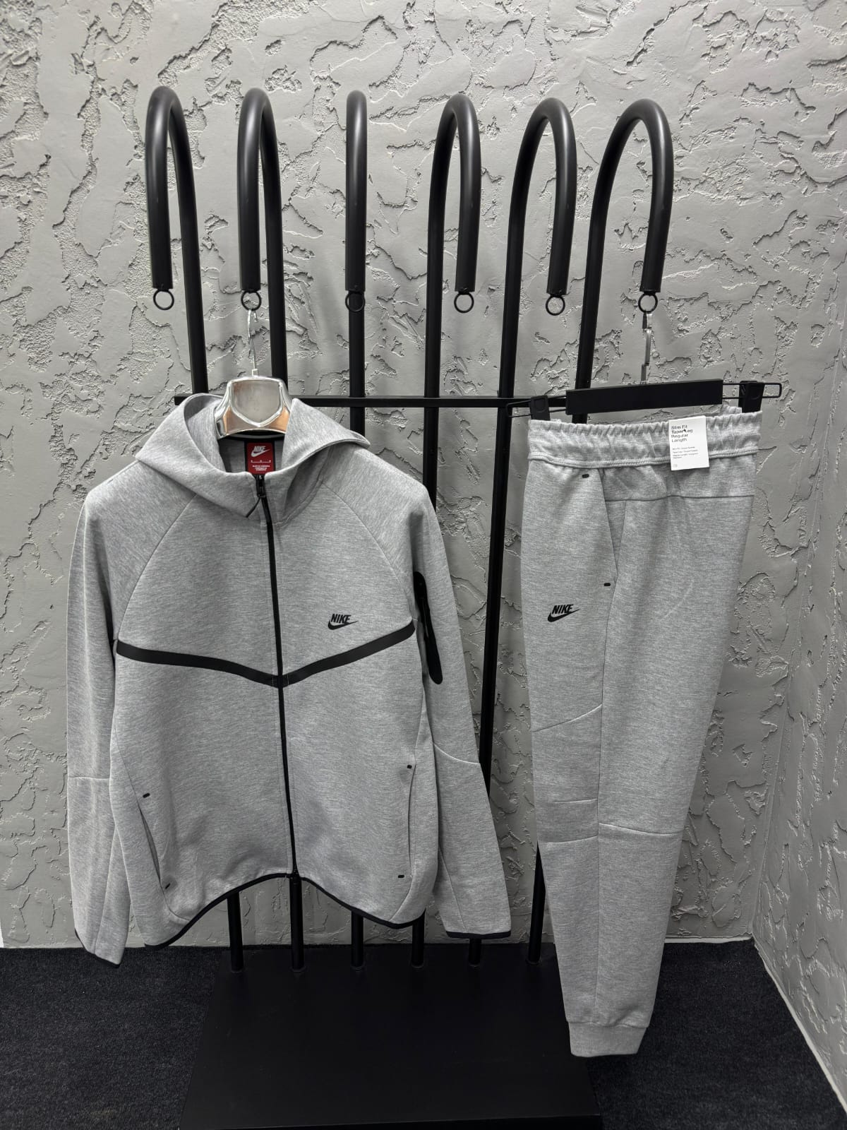 Nike Tech adult